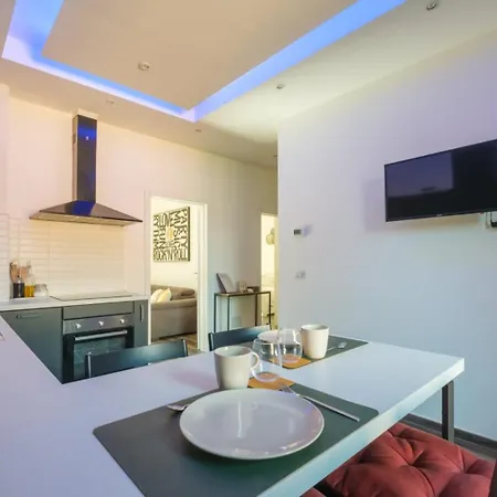 Interno20 Bologne